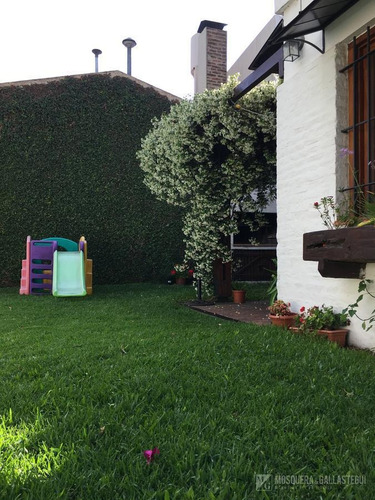 Imagen 8 de 29 de Oportunidad! Muy Linda Casa En La Horqueta