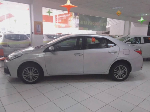 Imagem 4 de 9 de Toyota Corolla 1.8 Gli Upper 16v Flex 4p Automático