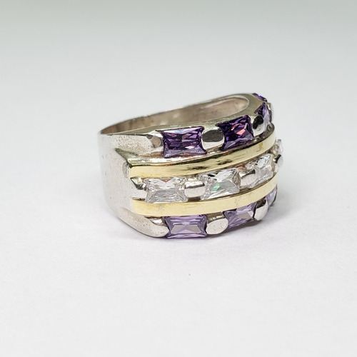 Imagen 4 de 9 de Anillo Plata Y Oro Piedras Violetas Y Blancas