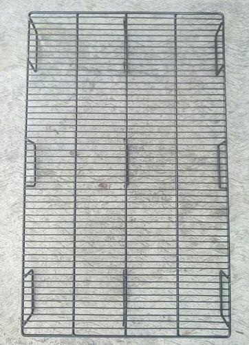 Imagen 2 de 4 de Rejilla Sanitaria 55x39.5x5 Para Varikennel 200 De 70x52x54