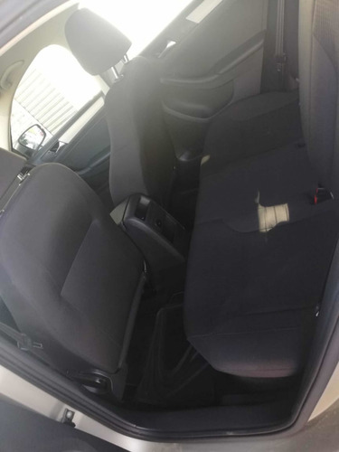 Imagen 12 de 12 de Volkswagen Jetta 2015 2.5 Trendline Mt