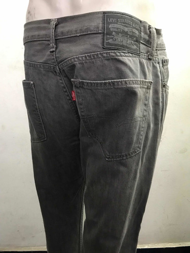 Pantalón De Jean Levis W34 L32 Made In Cambodia