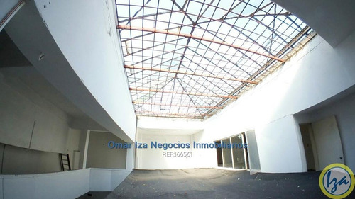 Imagen 8 de 12 de Nuevo Centro Local Comercial Banco Clinicas Financieras Iza Cw166561