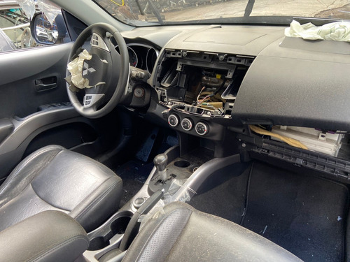 Imagem 4 de 5 de Sucata Mitsubishi Outlander 3.0 V6 2007/2008 220cv
