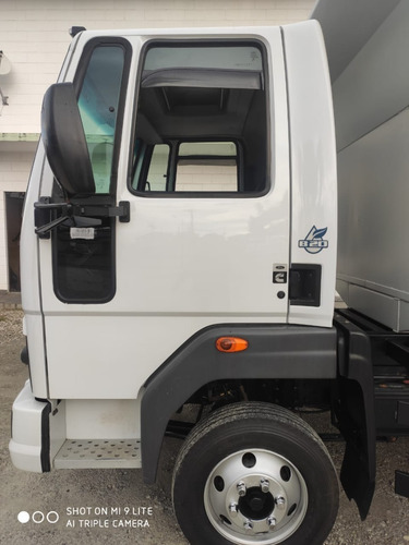 Ford Cargo 816 Caçamba 2017, C/ 65.000 Km