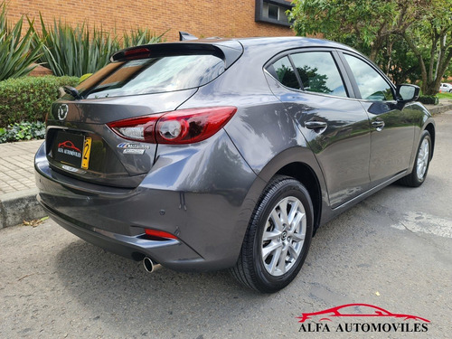 Mazda 3 2.0 Sport Touring