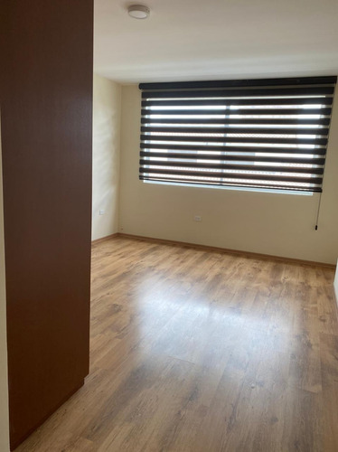 Rento Hermoso Departamento, Muy Seguro En Ibarra