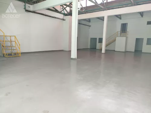Arriendo Bodega En Estadio
