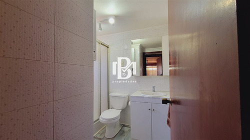 Casa En Venta De 5 Dorm. En Vitacura