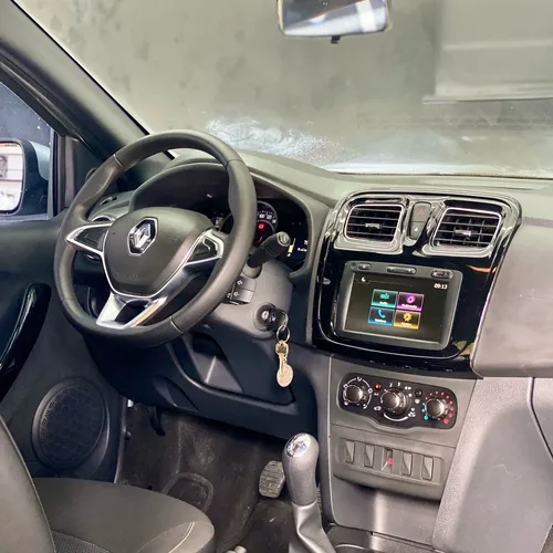 Renault Logan 1.6 Authentique / Life