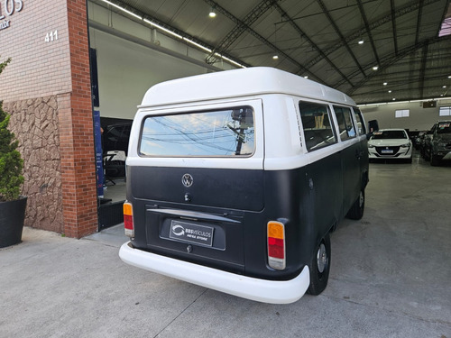 Volkswagen Kombi 1.4 MI STD 8V FLEX 4P MANUAL