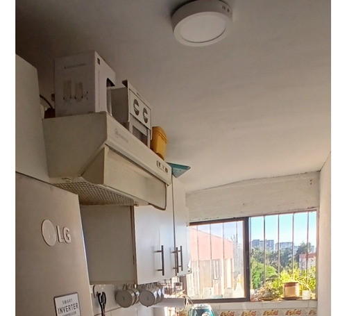 Depto Construccion Solida Antiguo Edificio De 4 Pisos