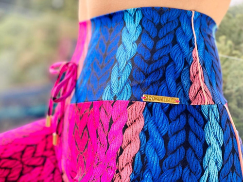 Imagen 6 de 6 de Legging Empina Colorida Com Bolsinho