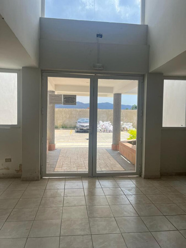 Sky Group Platinum Vende Apartamento En Cumbres De San Diego Pla-1868