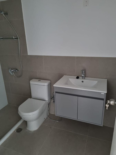 Imagen 8 de 9 de Apartamento -estrena Apartamento 1 Dormitorio Frente. 1 Cuadra De Rambla Sur!! Vivienda Promovida