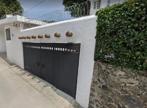 Casa En Venta En Oaxtepec, Morelos, St08