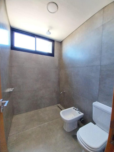 Espectacular Casa En Venta En Alto Verde 3, Yerba Buena