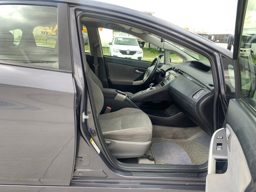 Imagen 12 de 15 de Toyota Prius Hibrido 2015