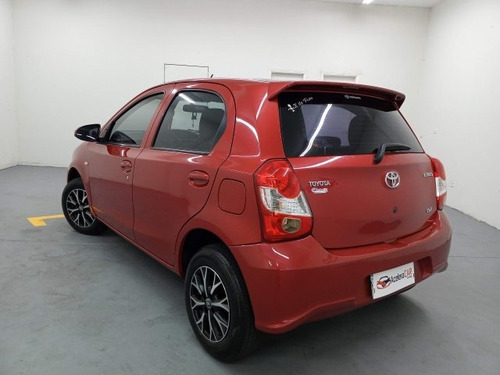 Imagem 7 de 15 de Toyota Etios 1.3 16v X 5p