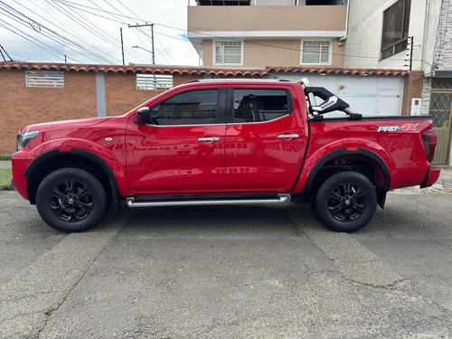 Nissan Frontier 2.5 Se