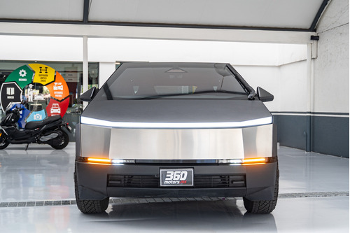 Tesla Cybertruck Cyberbeast Foundation 2024