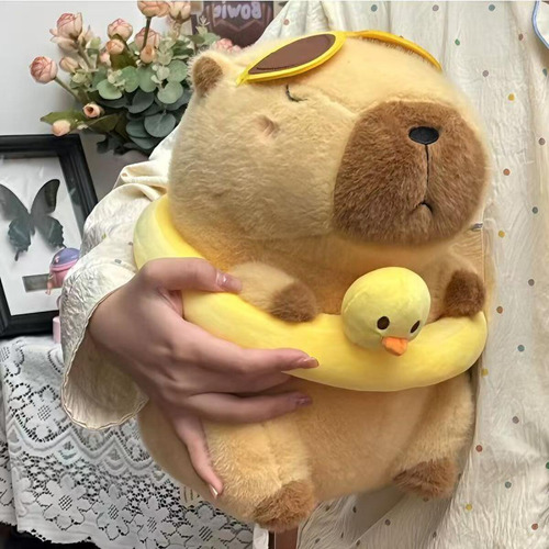 Peluche De Capibara Con Forma De Anillo De Natación De Veran