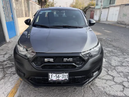 RAM 700 1.6 Slt Mt