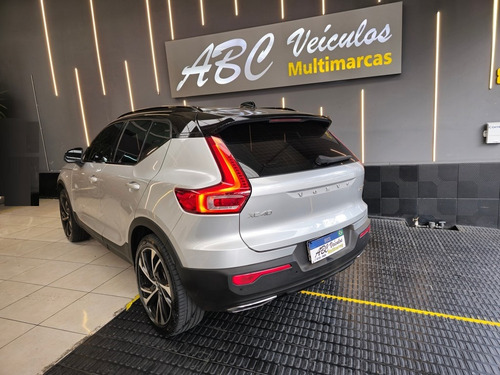 Volvo XC40 2.0 T5 GASOLINA R-DESIGN AWD GEARTRONIC