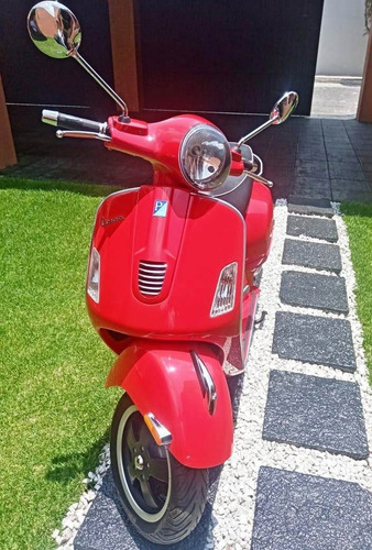 Imagen 1 de 9 de Vespa Gts 300ie Cc