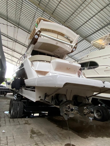 Imagem 9 de 12 de Triton 52 Fly 2020