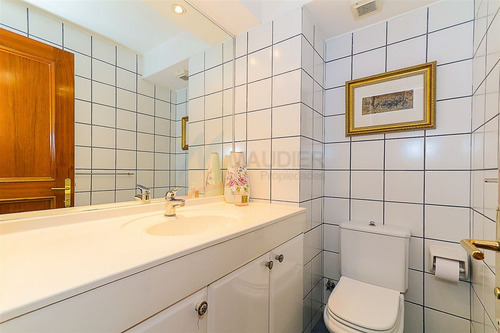 Departamento En Venta De 3 Dorm. En Las Condes