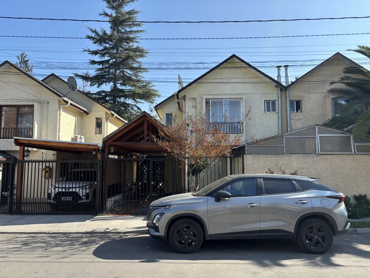Arriendo Casa En Condominio, Excelente Ubicación En Buin ...