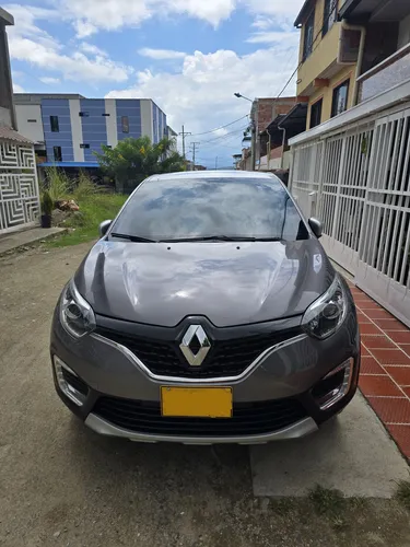 Renault Captur 2.0 Bose