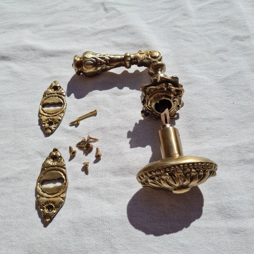 Picaporte Y Manija Pomo En Bronce Macizo Tipo Antiguo