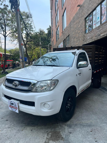 Toyota Hilux 2.7 Est