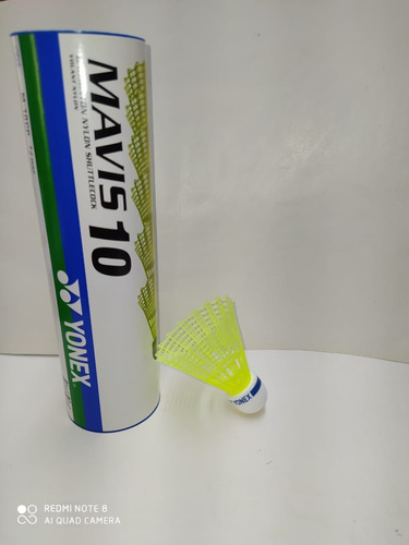 Gallitos Yonex Mavis 10