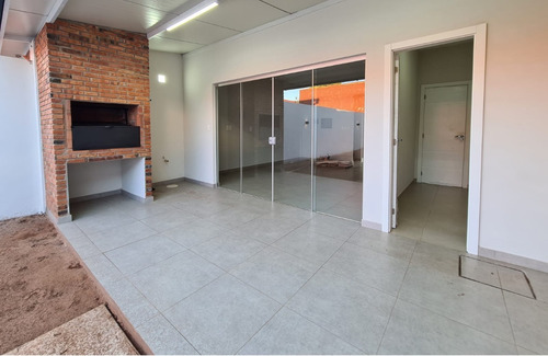 Imagen 14 de 15 de Dúplex En Mariano Roque Alonso Paraguay De 3 Dormitorios 1 Suite Con Parrilla Pisos De Porcelanato