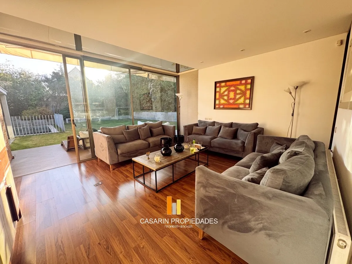 Imagen 4 de 30 de Casa Interior En Condominio 4d/3b Impecable