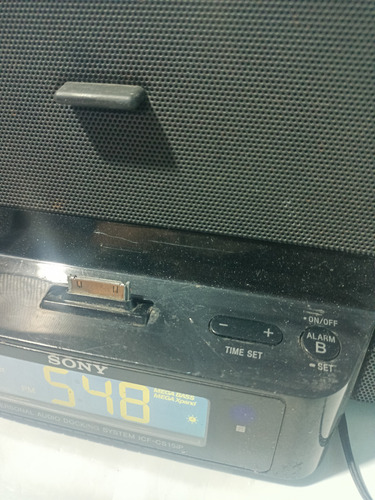 Radio Sony Dream Machine Con Detalle Leer Descripción Negro (Usado)