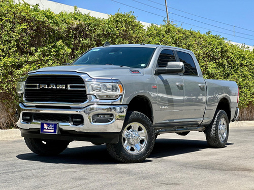 RAM Ram 2500 5.7 R/t Regular Cab 2500 4x4 At