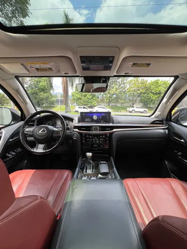 Lexus LX 5.7 570