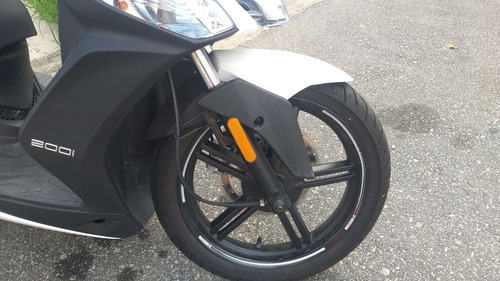 Kinco/suzuki 200i