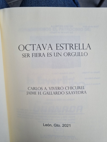 Libro De La Fiera Del Equipo Del León [octava Estrella]