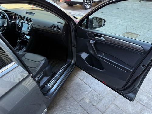 Volkswagen Tiguan 2.0 Tsi R-Line Dsg7
