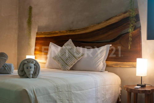 Villa En Venta Tulum De Tres Habitaciones Y Tres Baños Y Medio Ubicacion Ideal