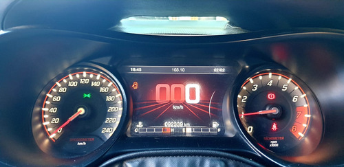 Fiat Argo 1.8 Hgt