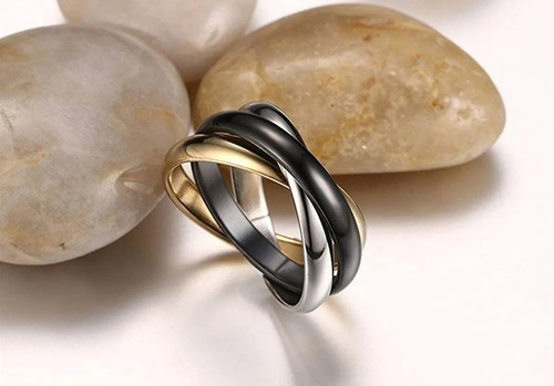 Anillo Tres Aros Tres Tonos Entrelazados Talla 6
