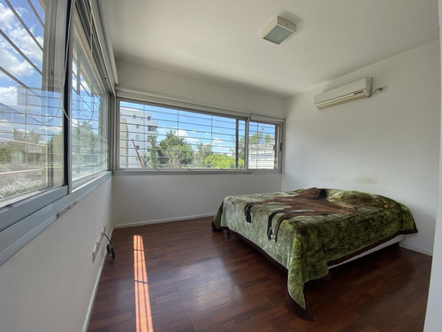 Casa De 3 Dormitorios En Venta Con Parrillero -aldea Fisherton