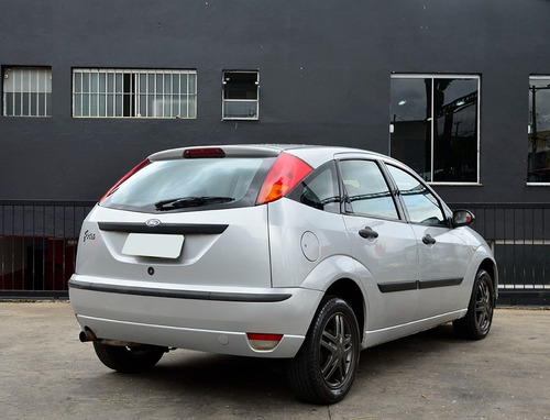 Imagem 4 de 9 de Ford Focus Hatch 2008 = Ford Fiesta Vw Polo Fiat Punto Hb 20