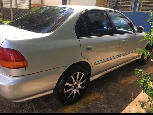 Honda Civic 1.6 Lx 4p